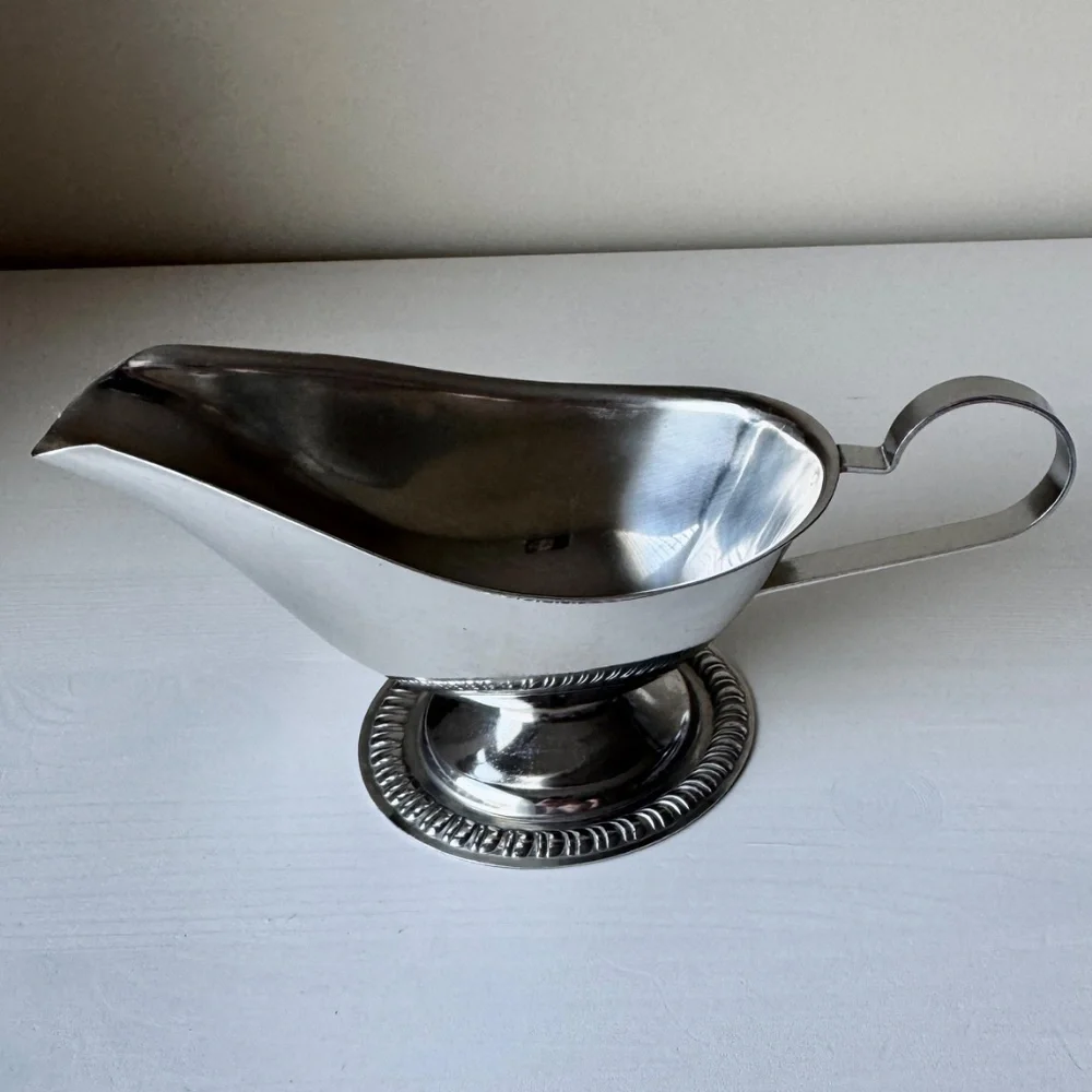 Vintage Vollrath Gravy Boat 47578 Stainless Steel Pedestal Classic Formal Dinner - Picture 2 of 12